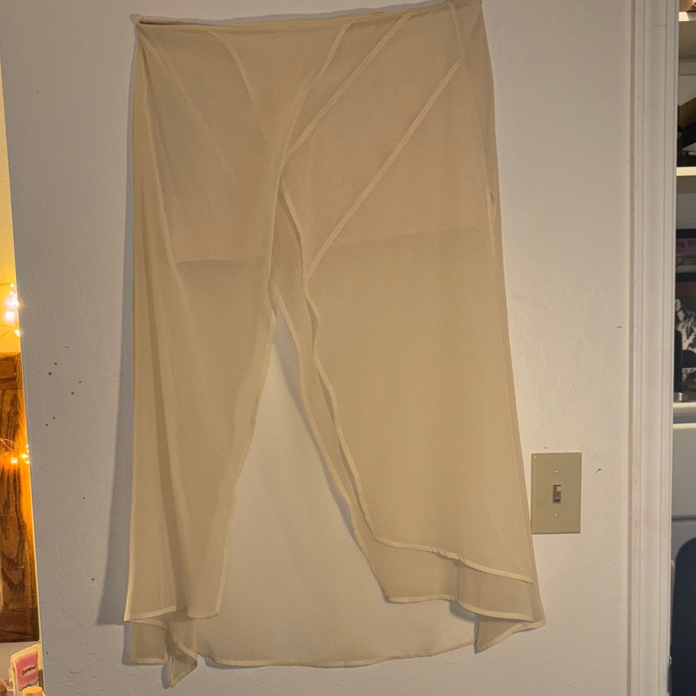 NWT Sheer Flowy Cream Skirt